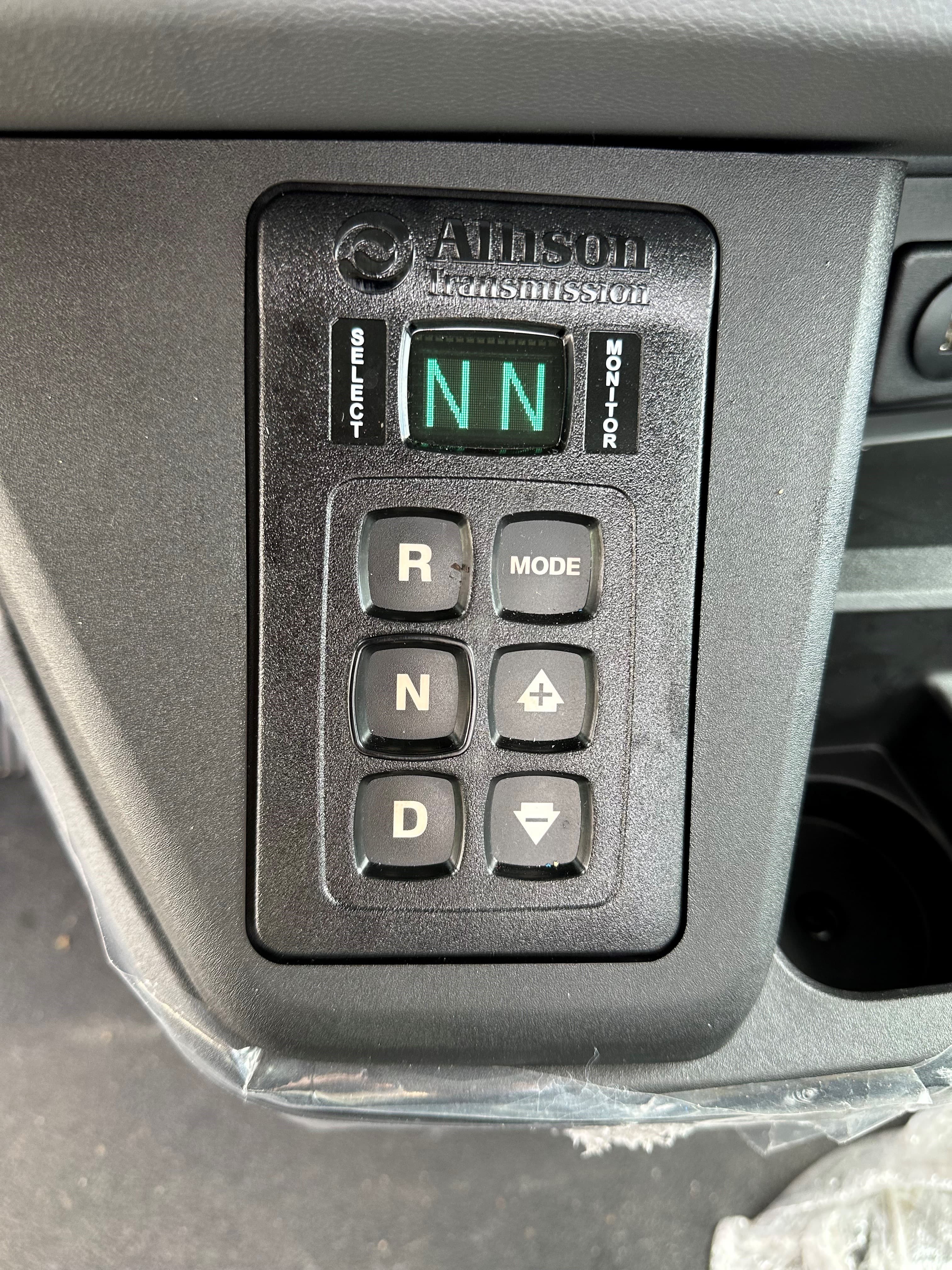 2025 Peterbilt 548 — photo 6