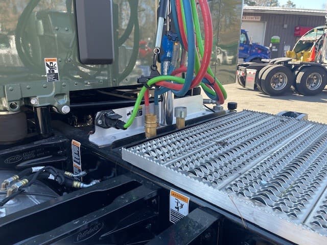 2025 Peterbilt 567 — photo 8