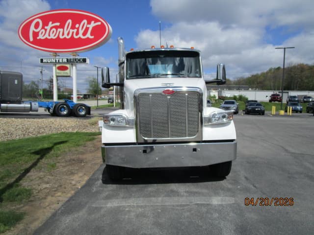 2026 Peterbilt 567 — photo 8