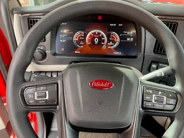 2026 Peterbilt 589 — photo 4