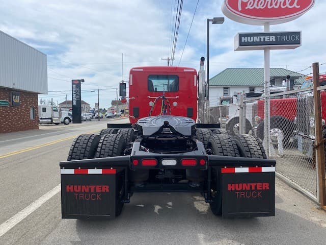 2026 Peterbilt 589 — photo 6