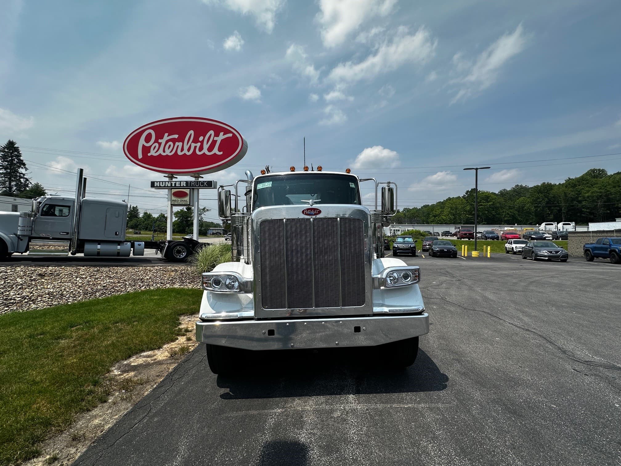 2026 Peterbilt 589 — photo 5