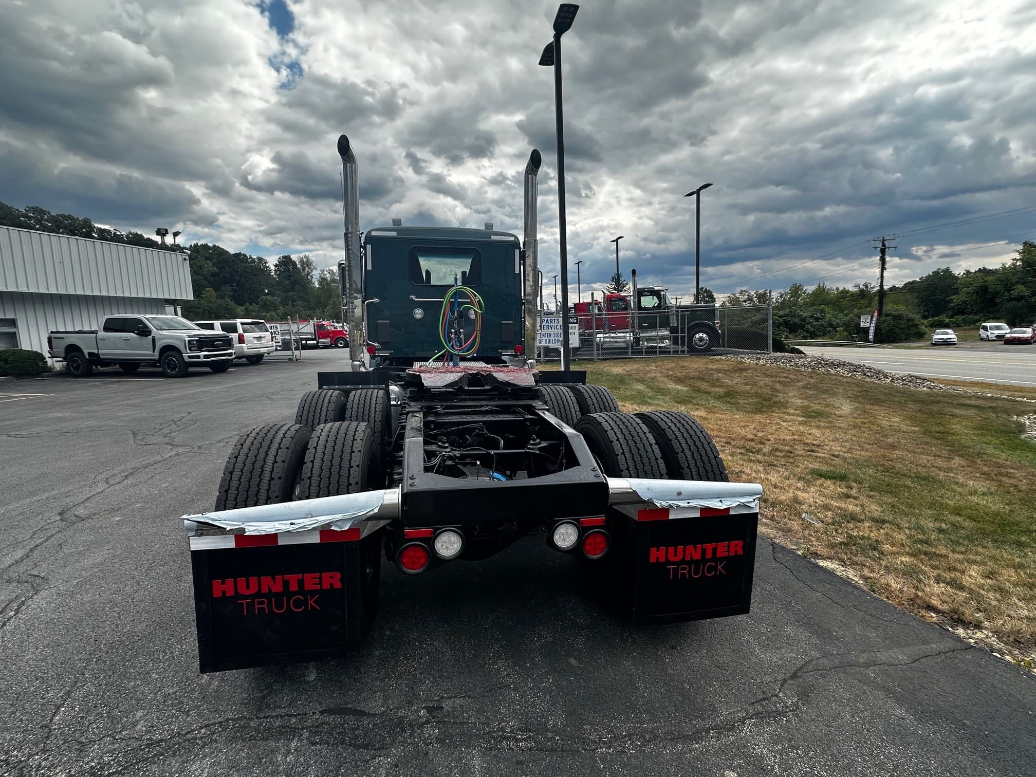 2026 Peterbilt 589 — photo 4