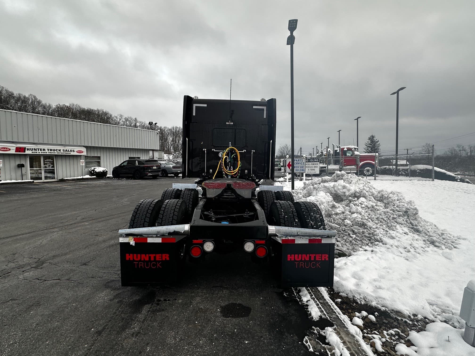 2026 Peterbilt 567 — photo 13