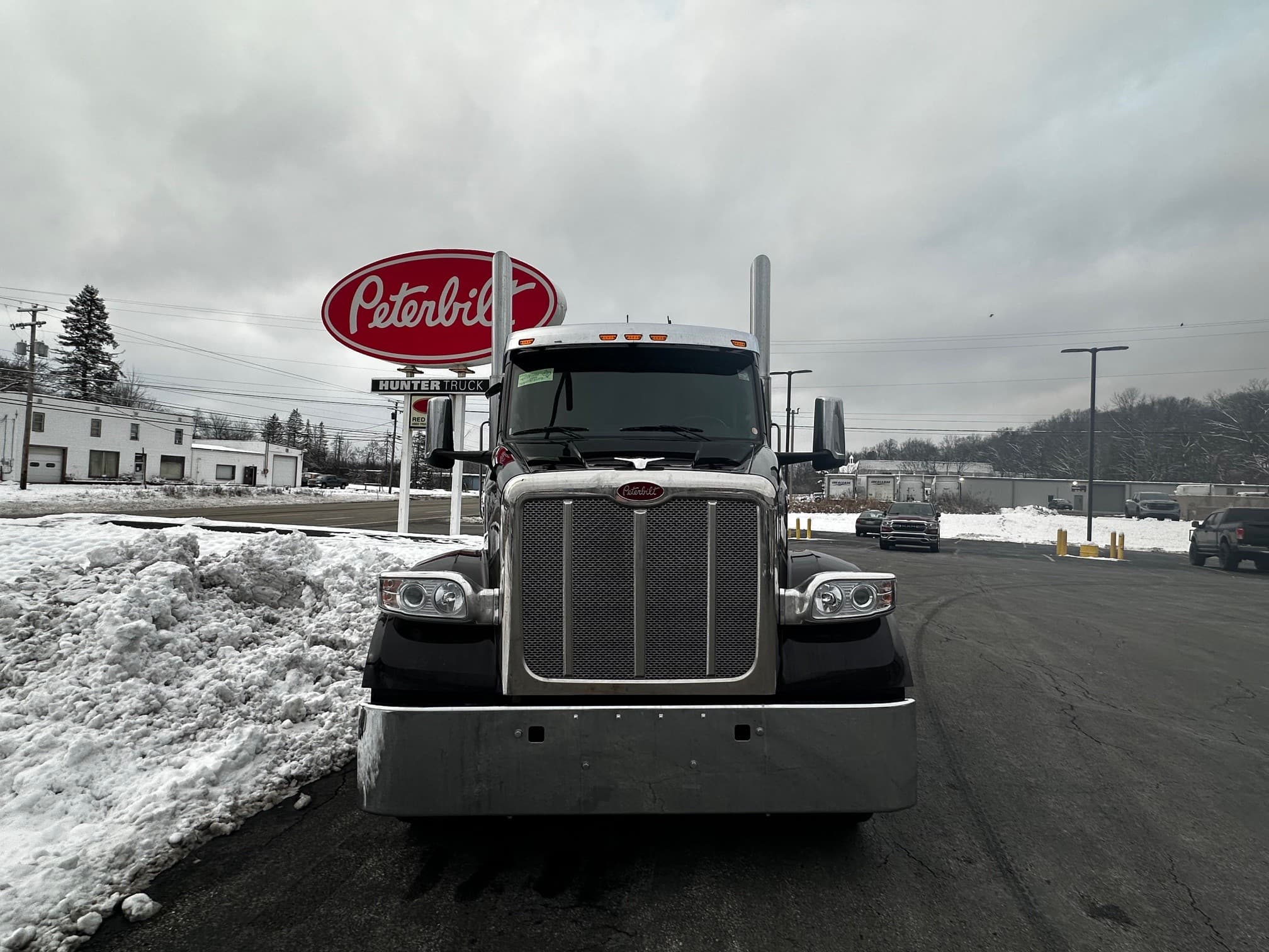 2026 Peterbilt 567 — photo 8
