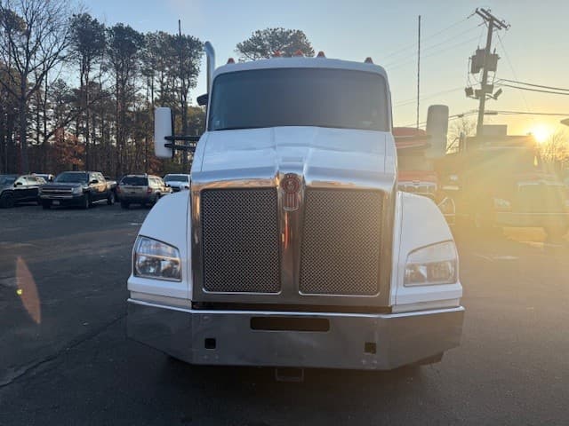 2020 Kenworth T880 — photo 8