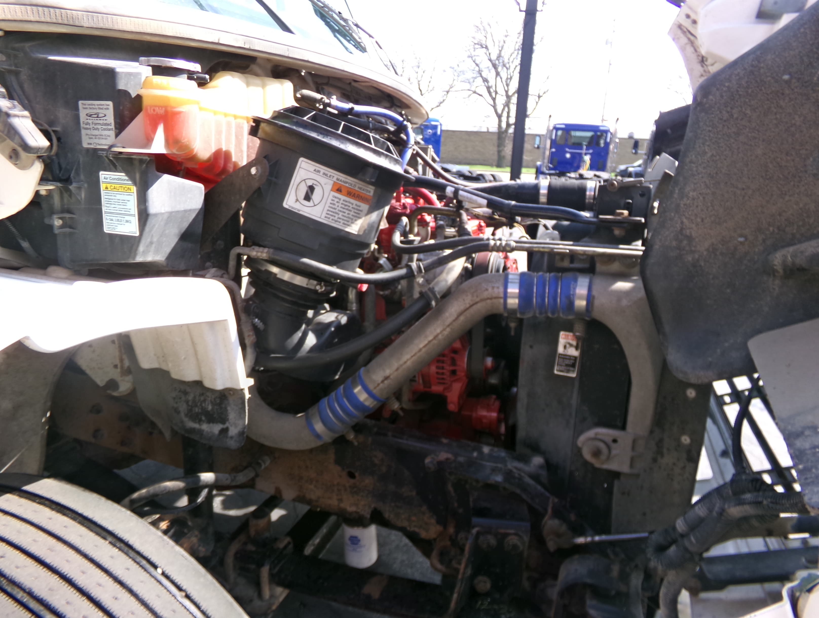 2008 Freightliner M2 106 — photo 10