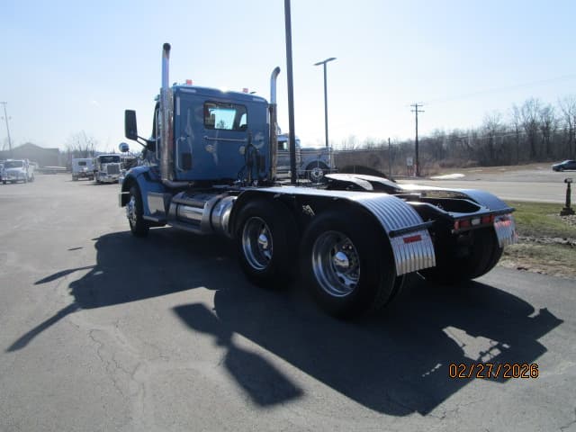 2019 Peterbilt 567 — photo 3