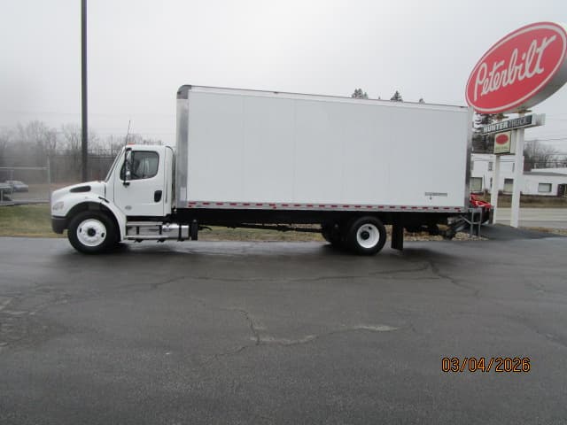 2020 Freightliner M2 106 — photo 2