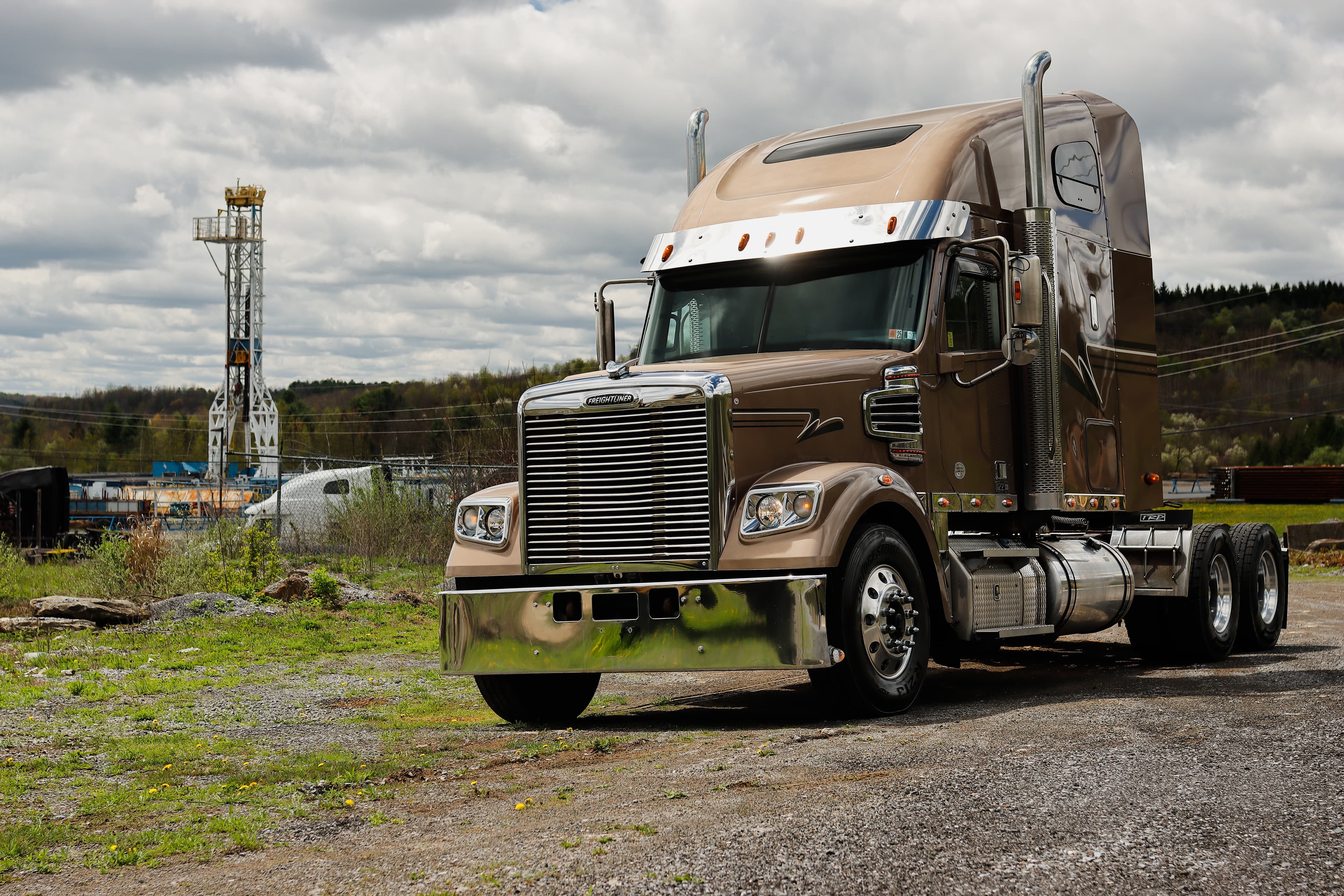 2020 Freightliner 122SD — photo 8