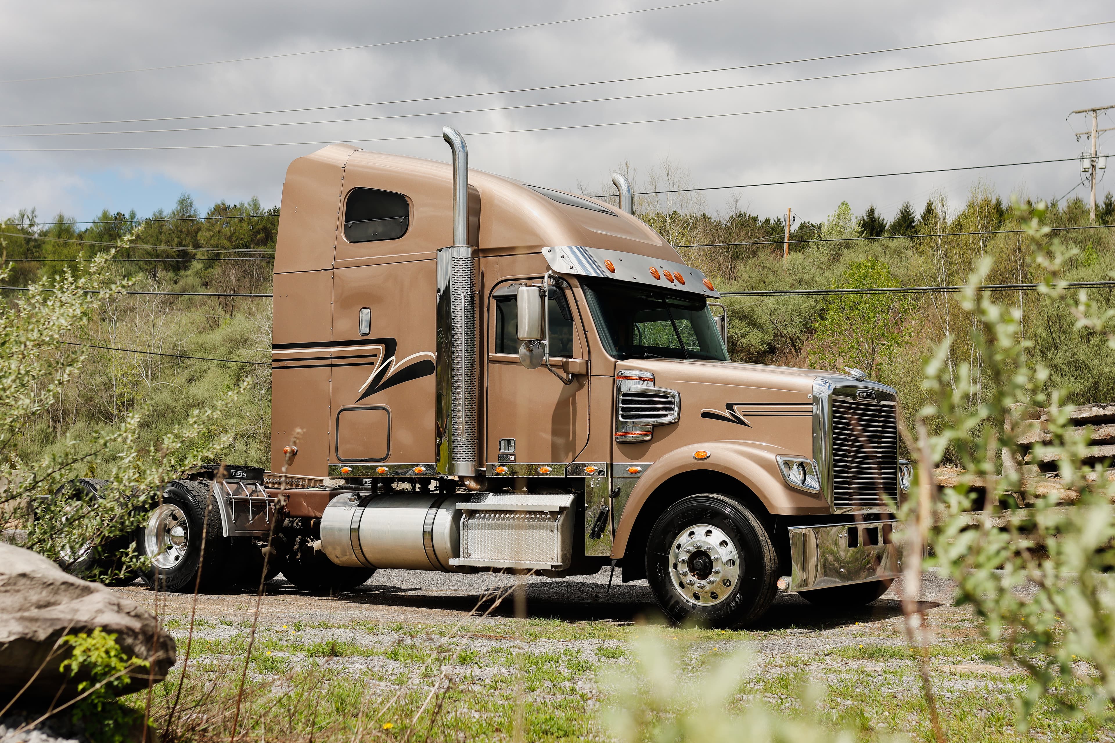 2020 Freightliner 122SD — photo 15