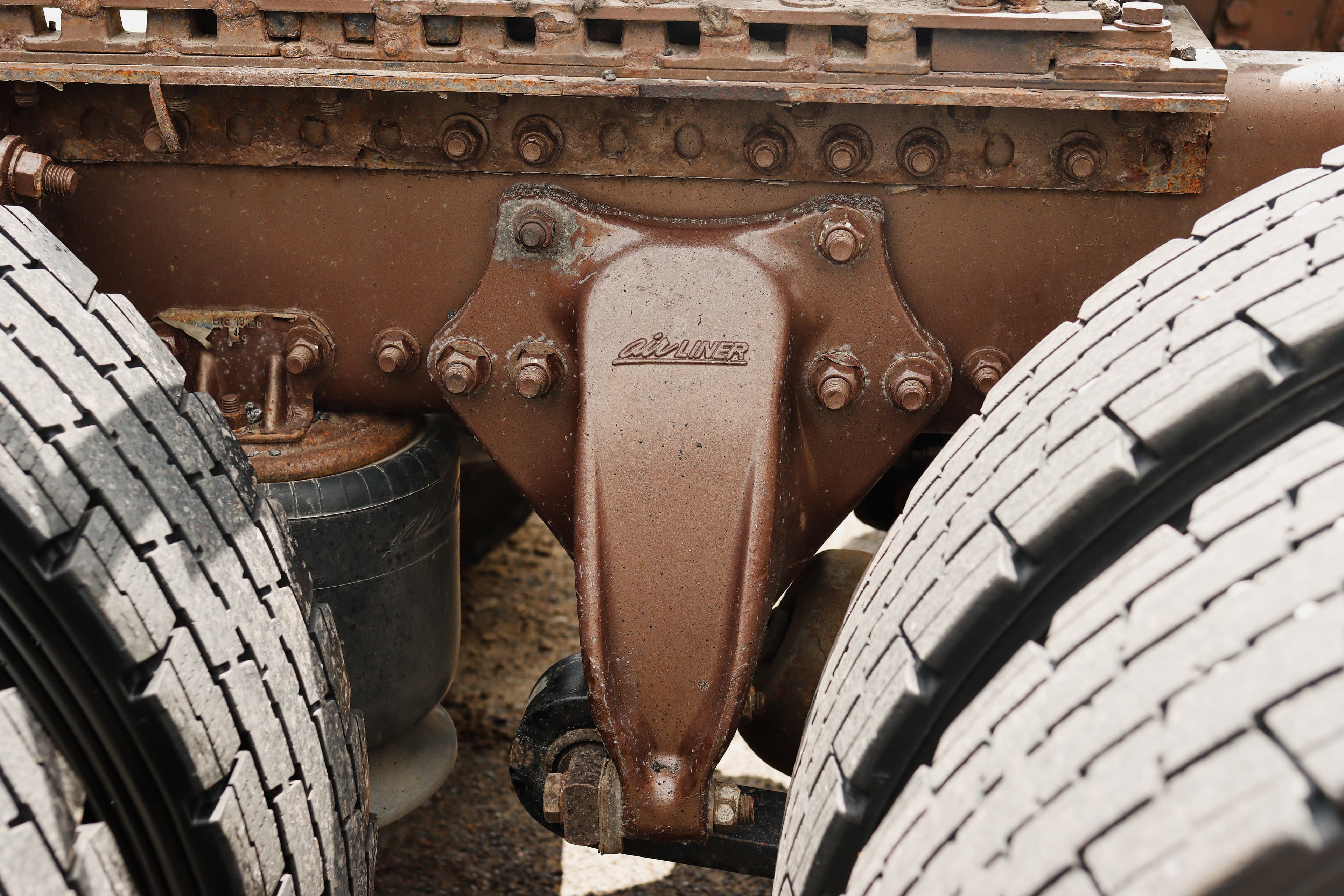 2020 Freightliner 122SD — photo 17