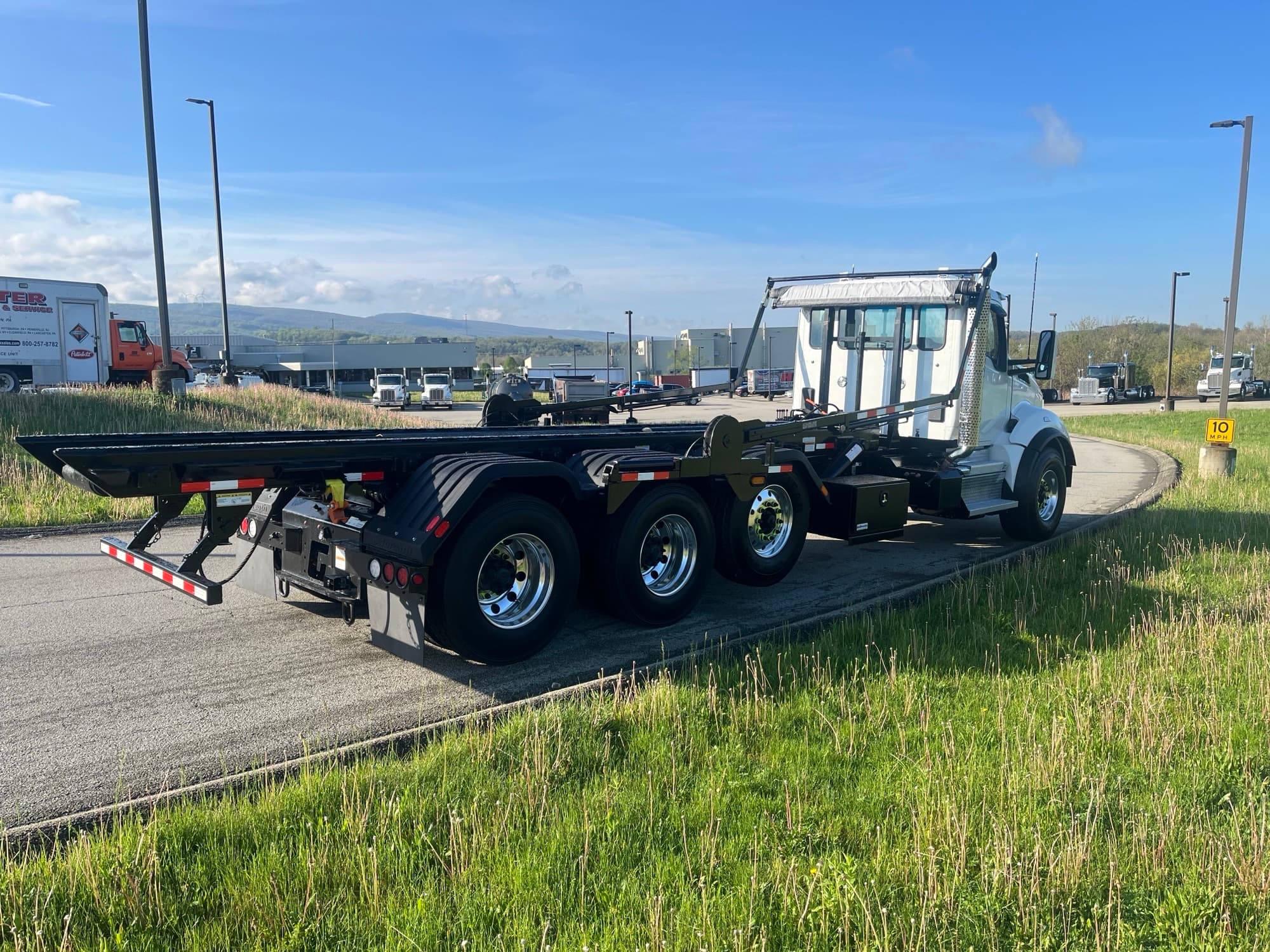 2024 Kenworth T880 — photo 4