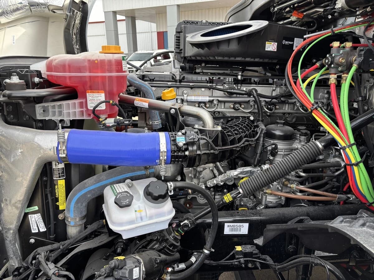 2026 Freightliner Cascadia — photo 25