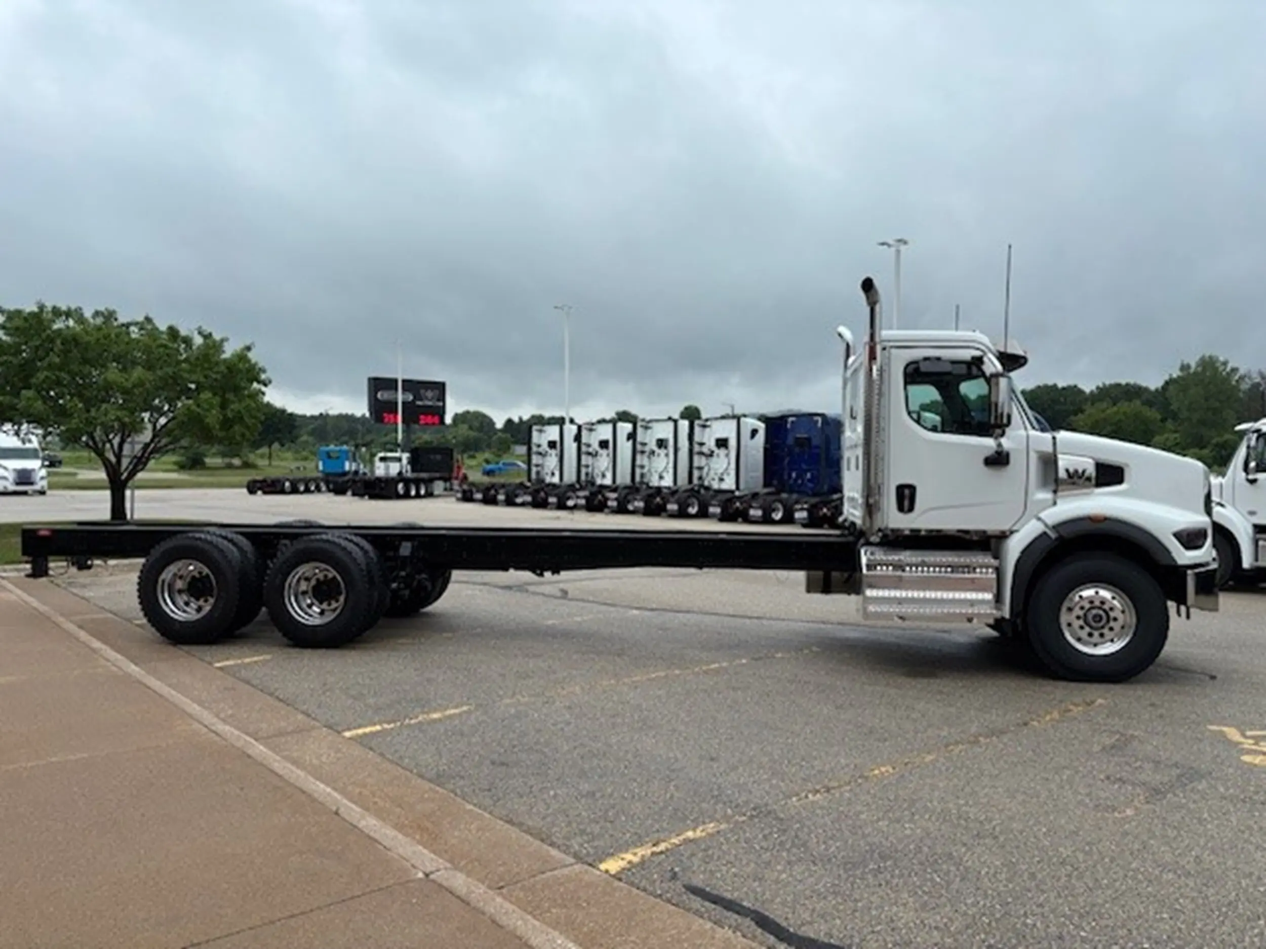 2026 Western Star 49X — photo 4