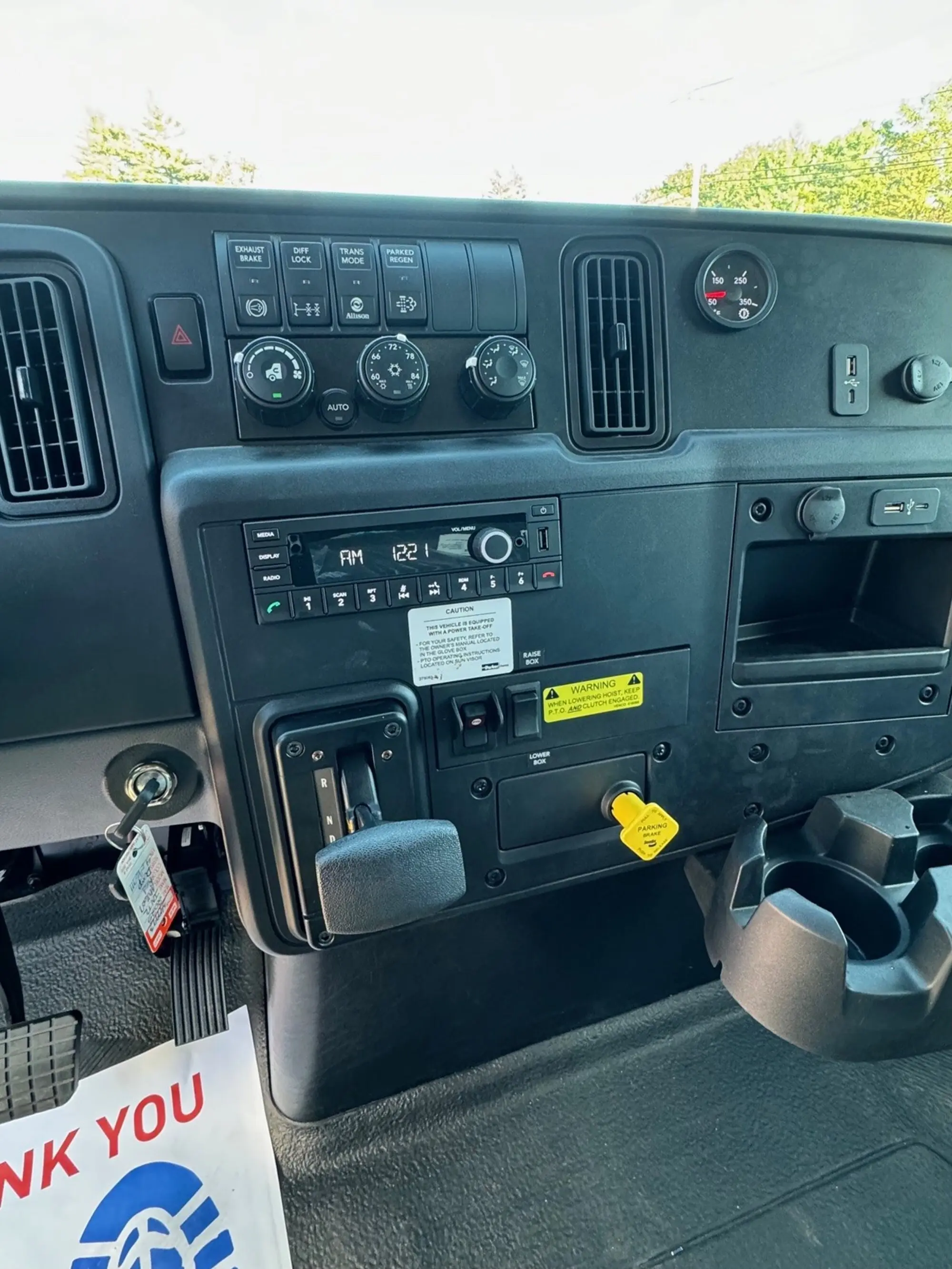 2025 International MV — photo 23