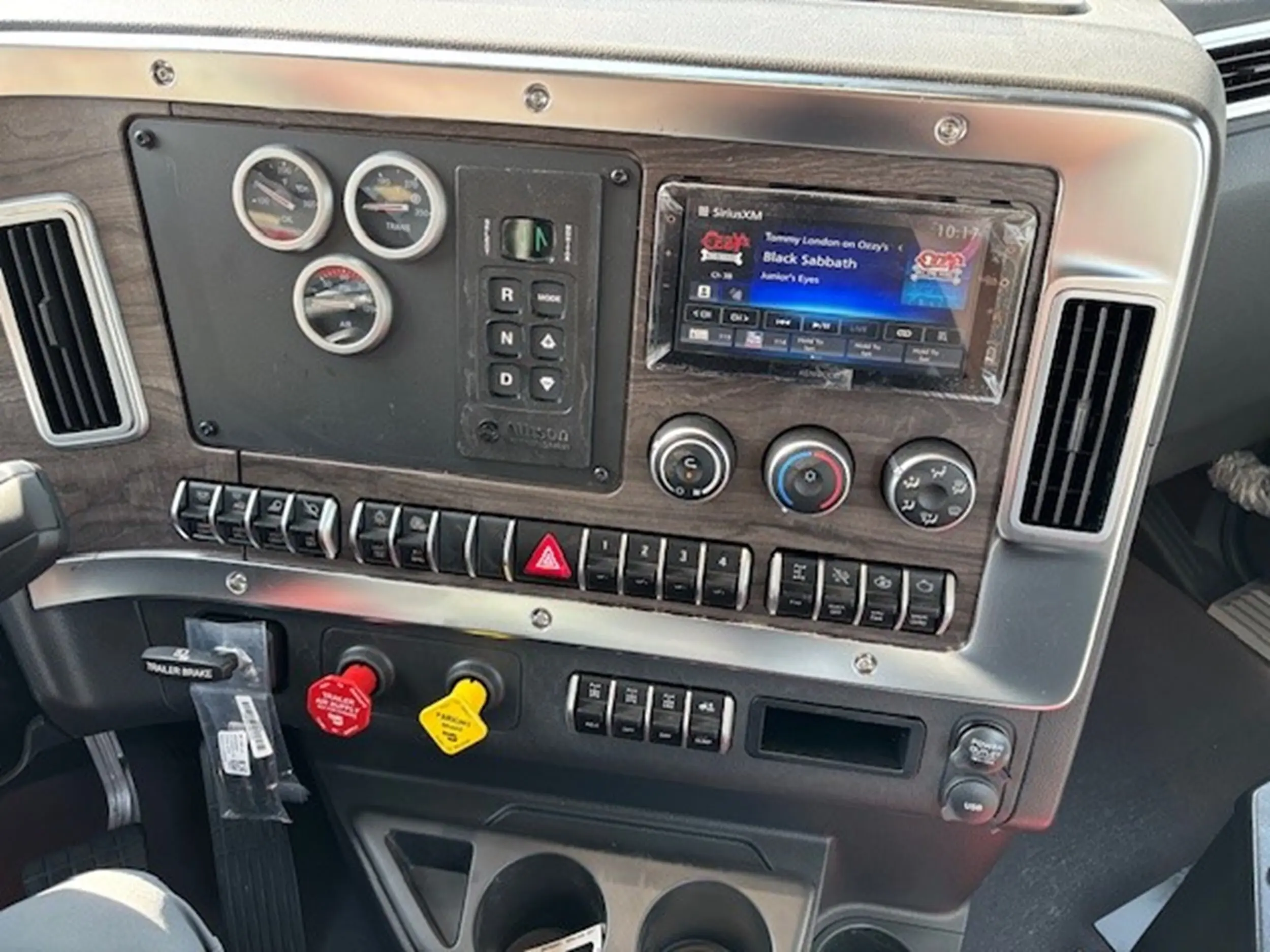 2026 Western Star 49X — photo 15