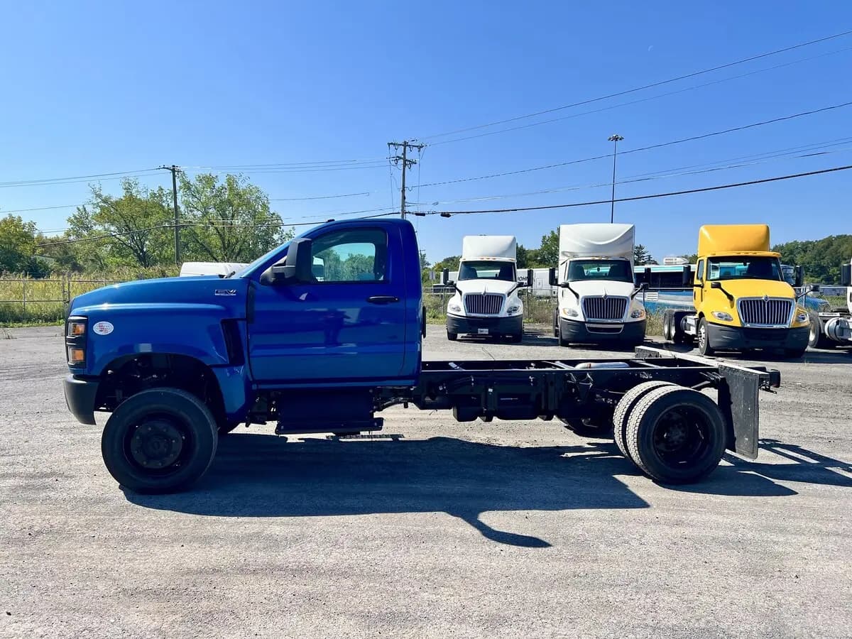 2024 International CV — photo 3