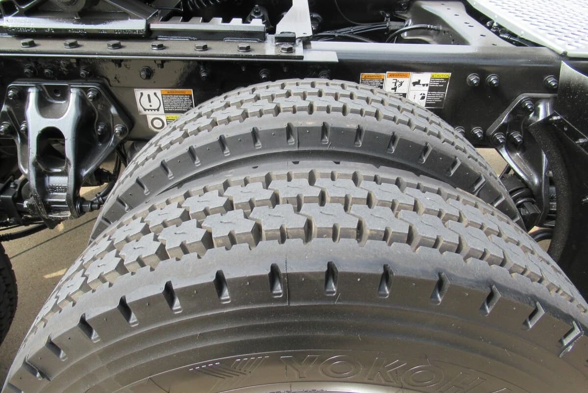 2023 Kenworth T680 — photo 20