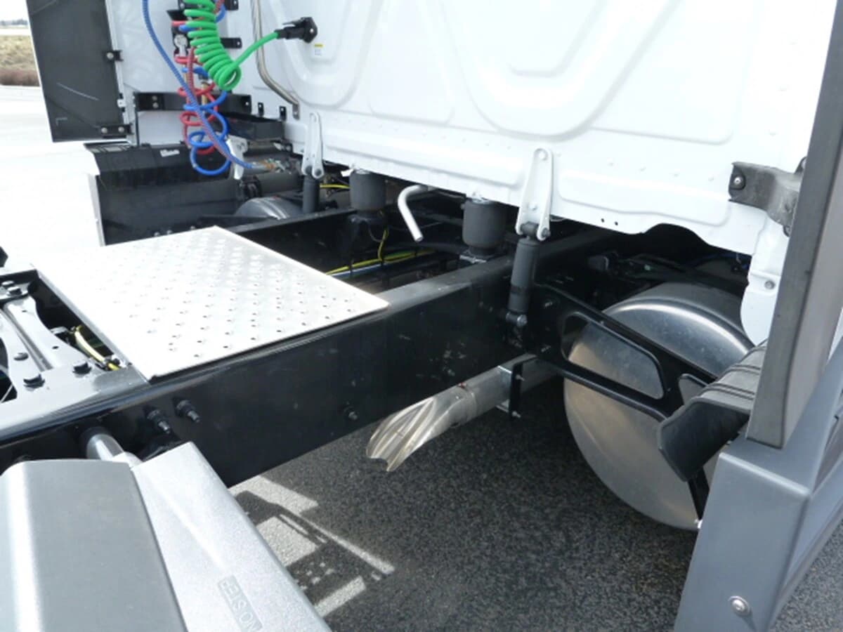 2026 Freightliner Cascadia — photo 6