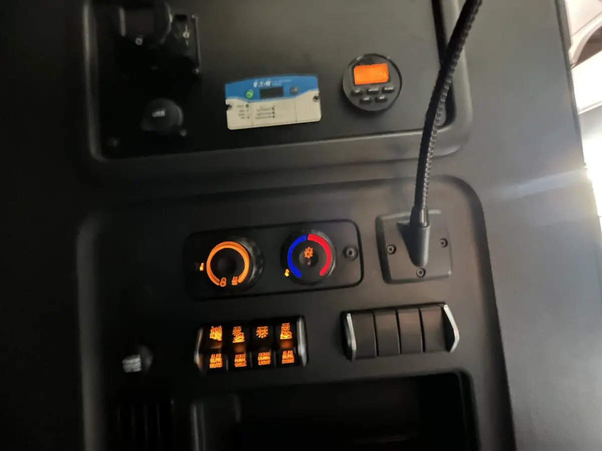 2024 Western Star 49X — photo 43