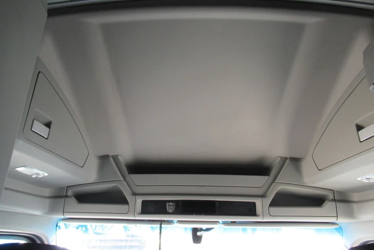 2023 Kenworth T680 — photo 23