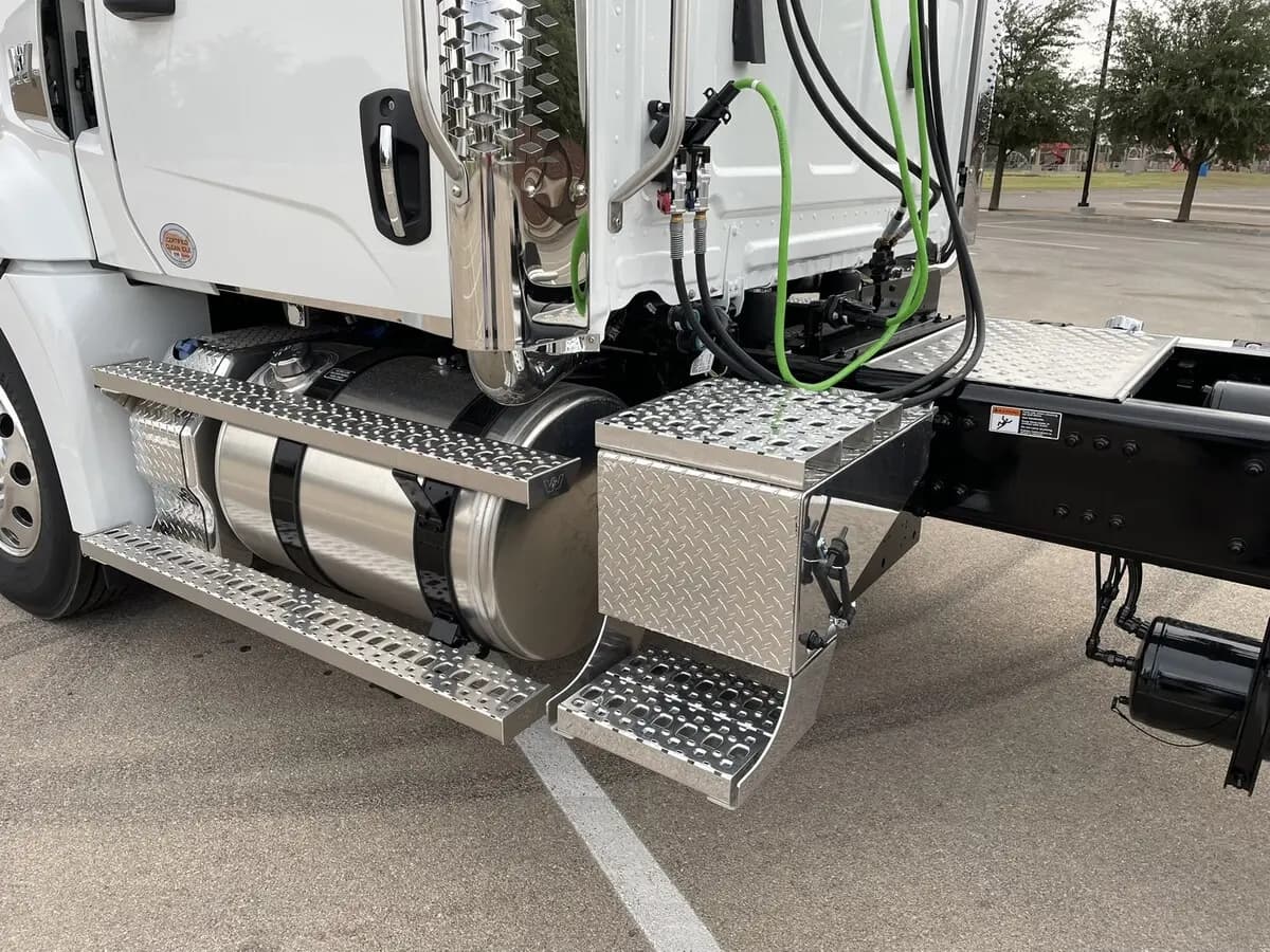 2026 Western Star 49X — photo 8