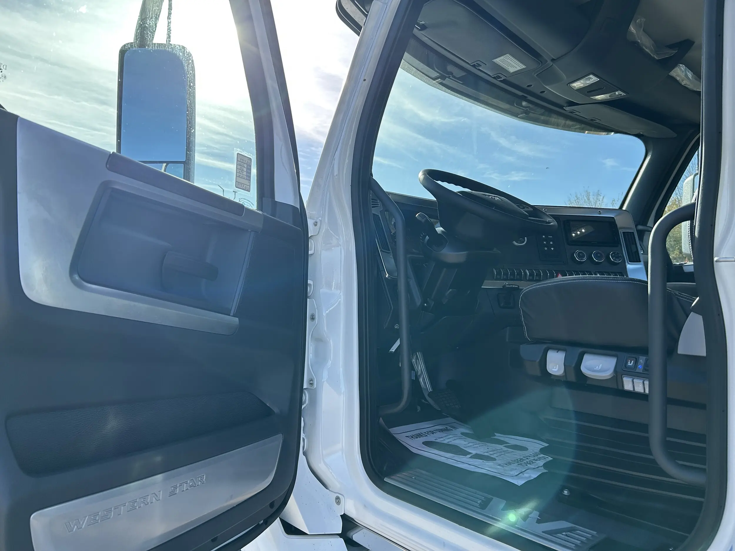 2026 Western Star 49X — photo 9