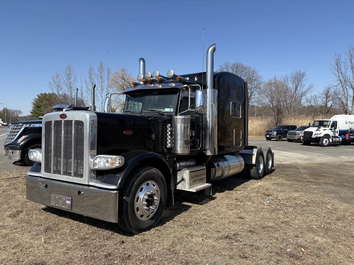 2018 Peterbilt 389 — photo 5
