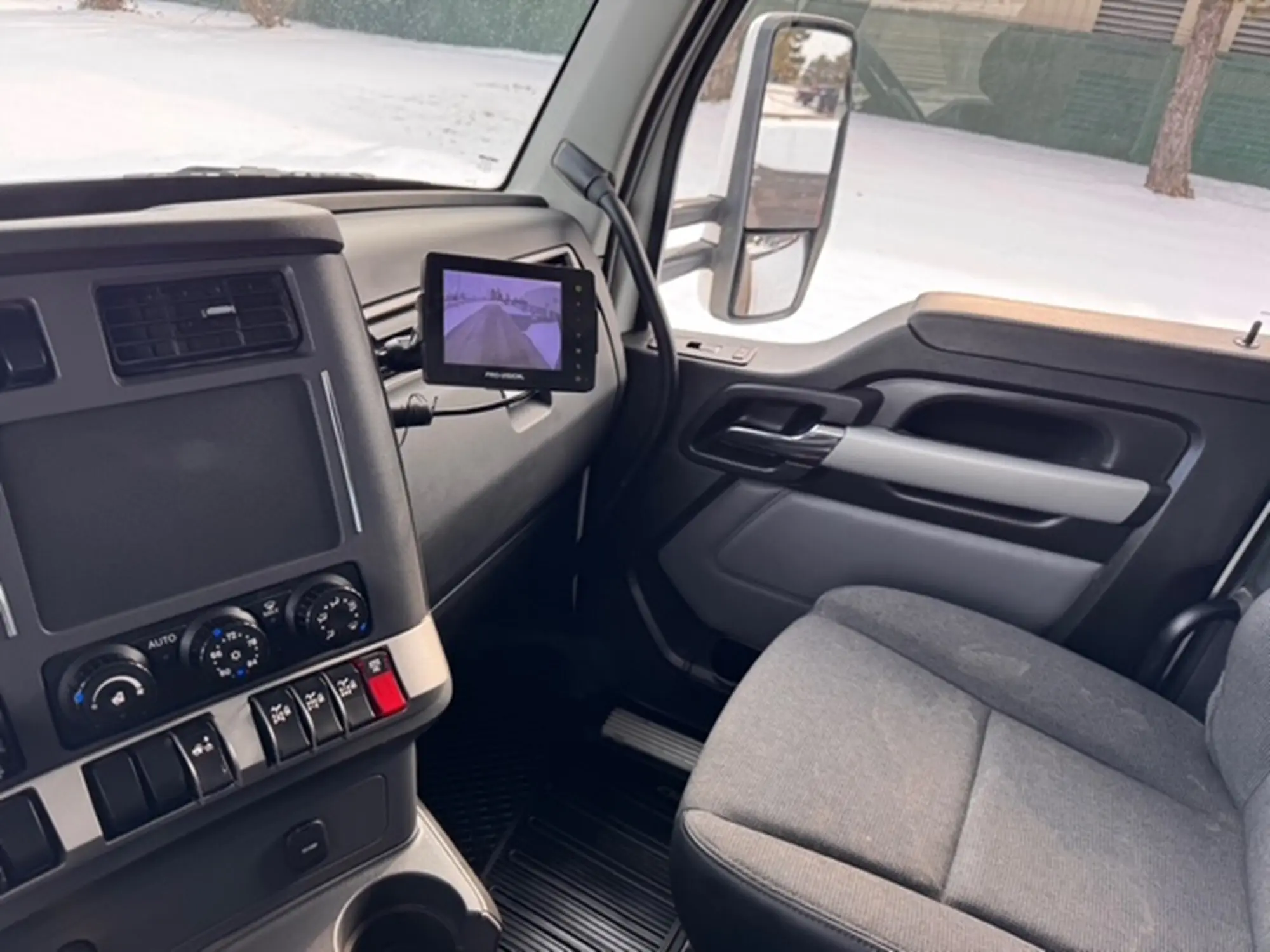 2022 Kenworth T880 — photo 10