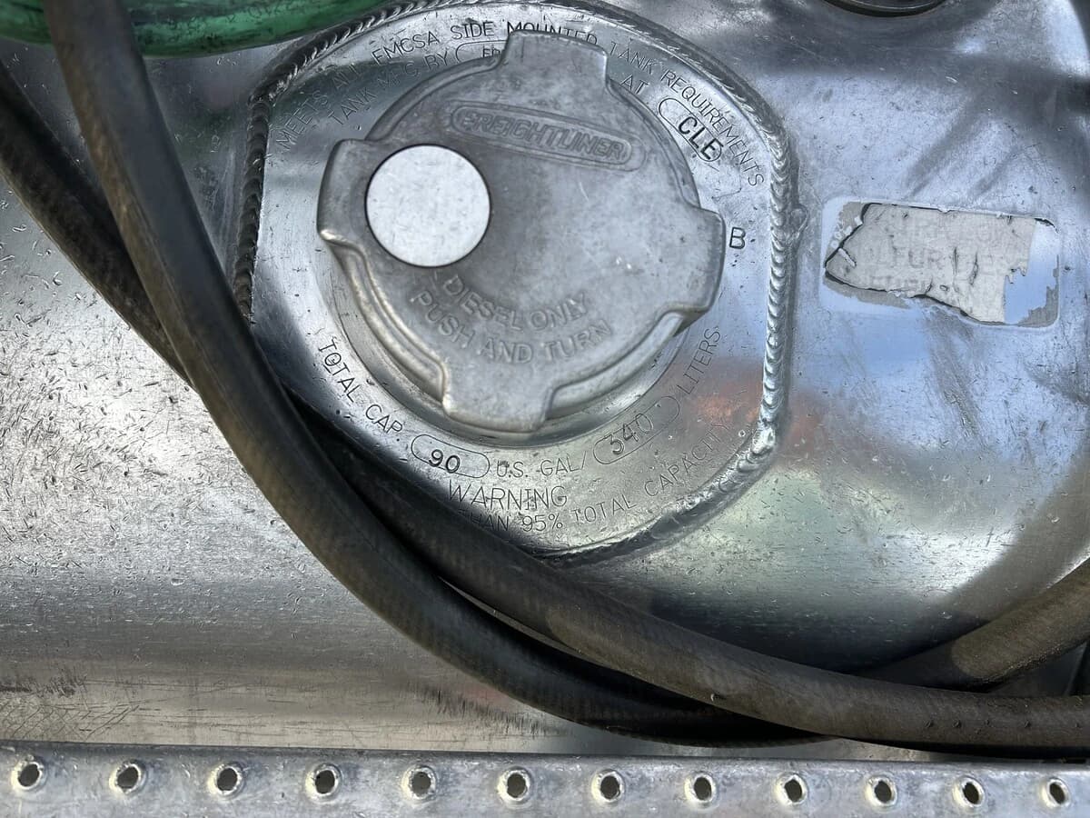 2015 Freightliner Cascadia — photo 12