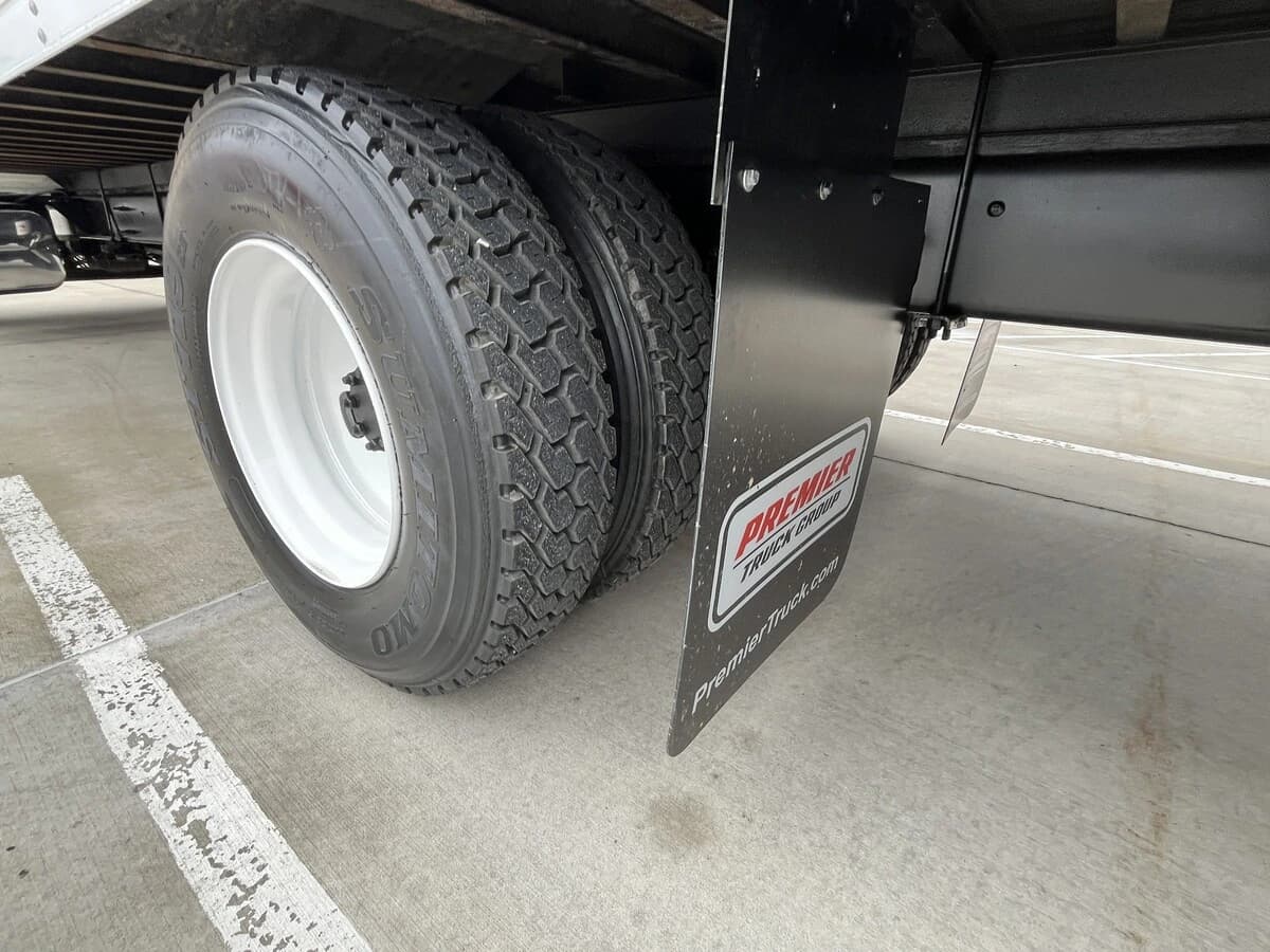 2022 International MV — photo 3