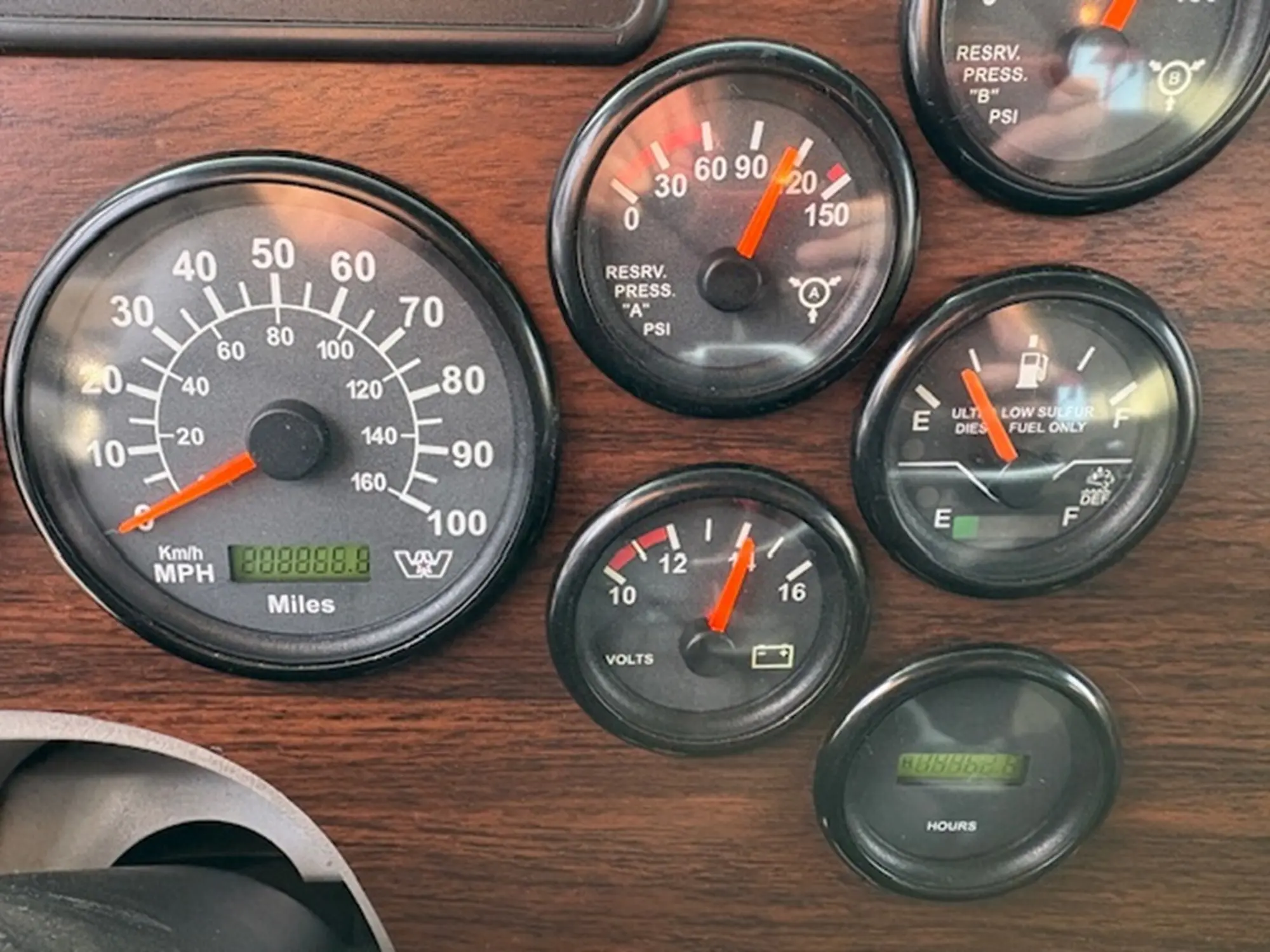 2015 Western Star 4700 — photo 33