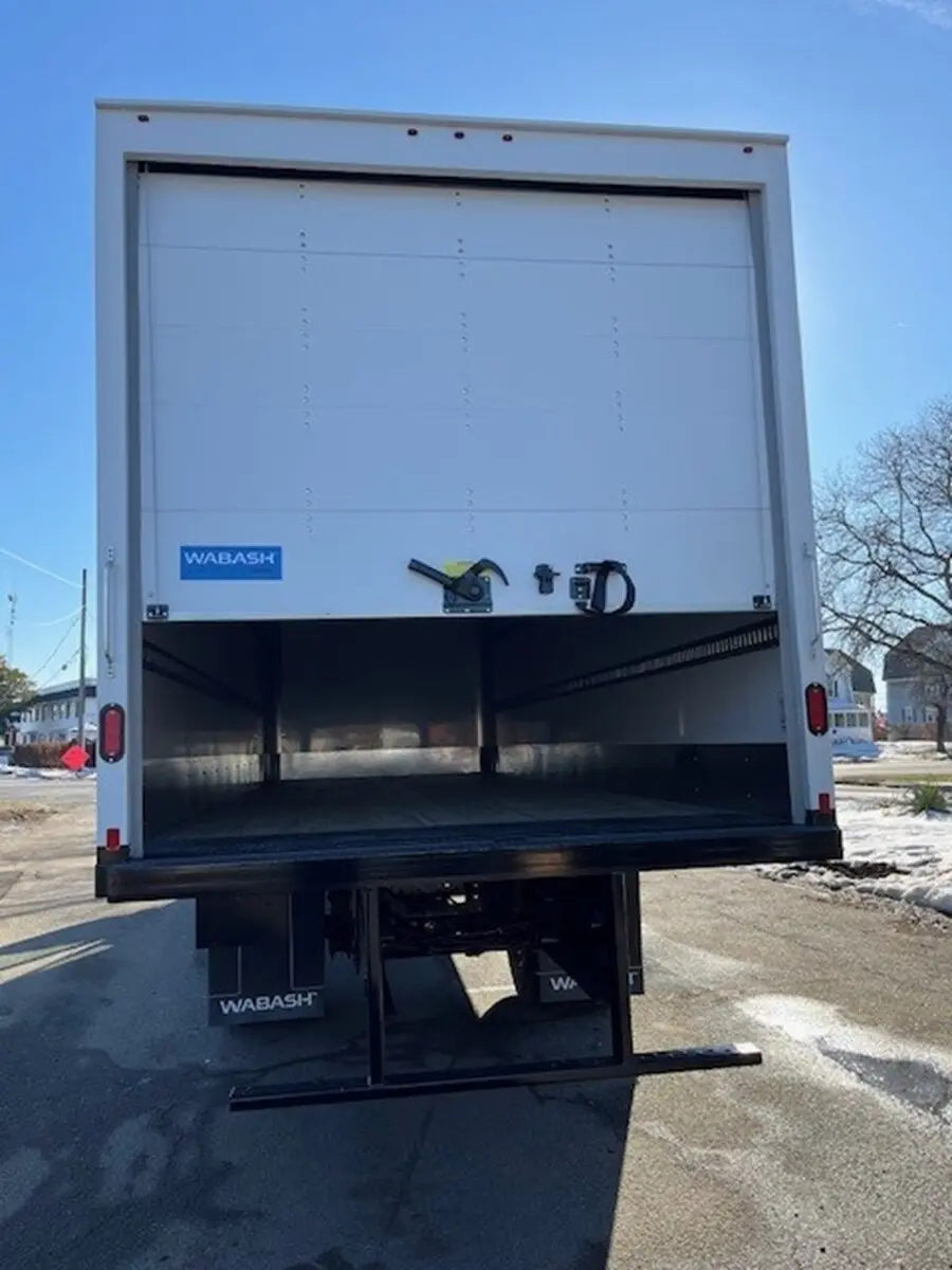 2025 International MV — photo 3