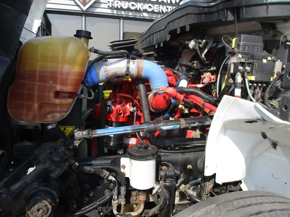 2019 International MV — photo 8