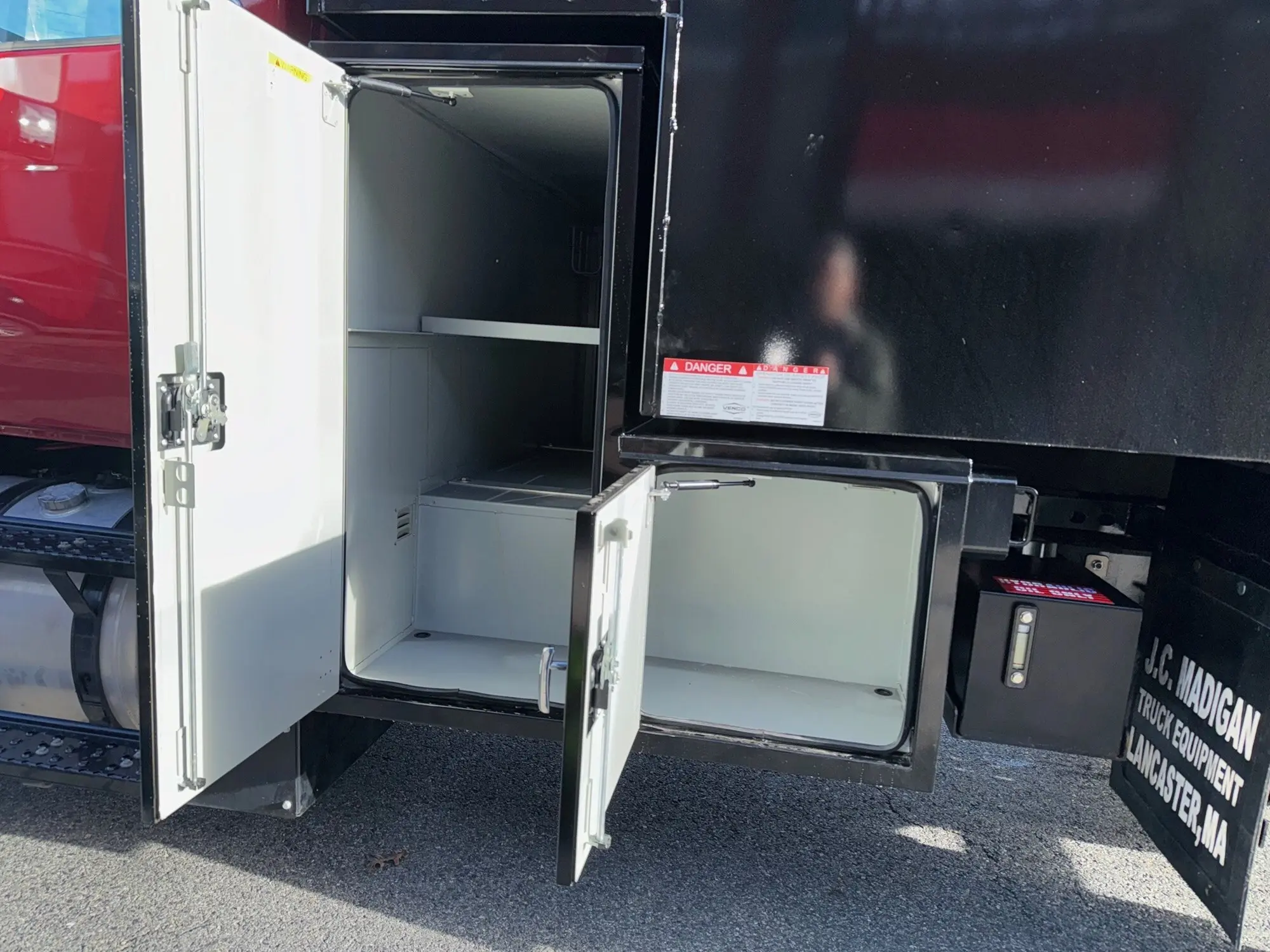 2025 International MV — photo 11