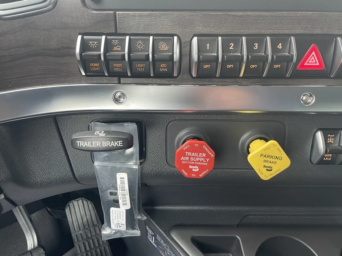 2026 Western Star 47X — photo 26