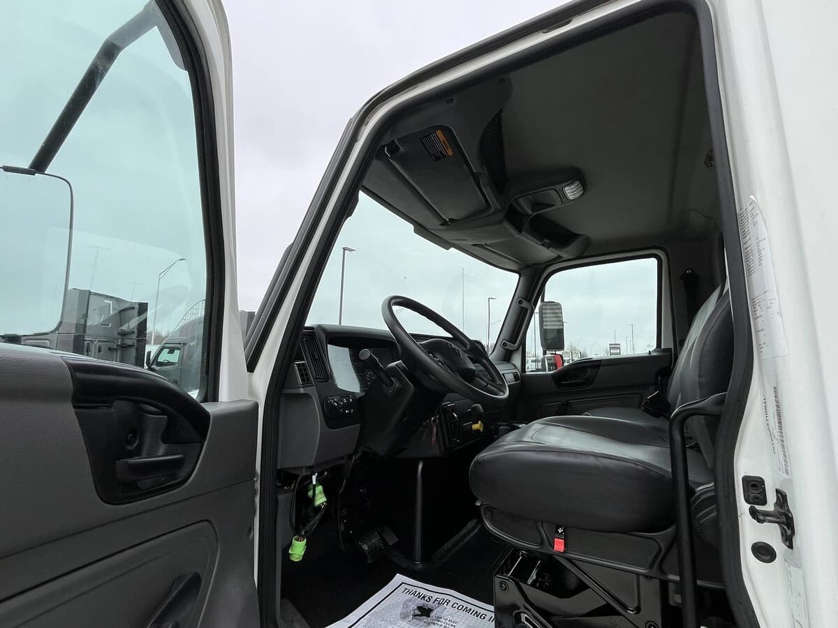 2022 International MV — photo 16