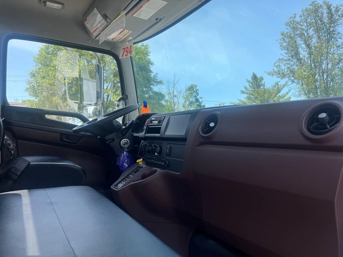 2026 Hino L7 — photo 15