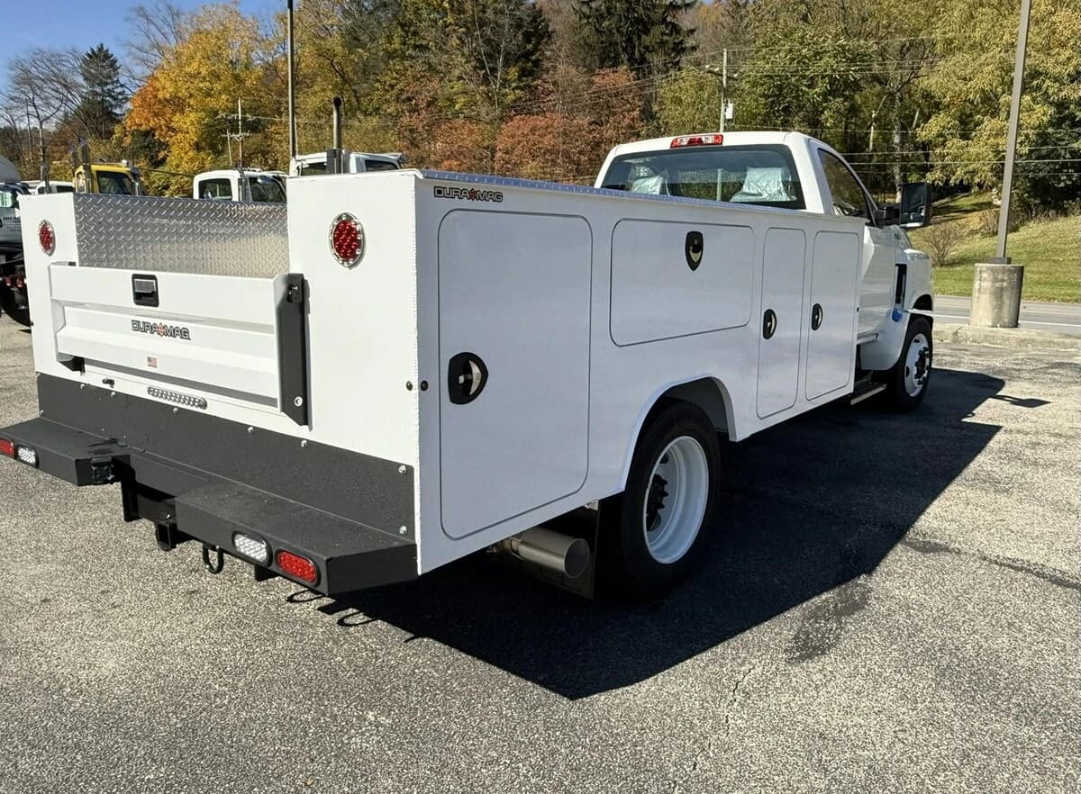 2024 International CV — photo 5