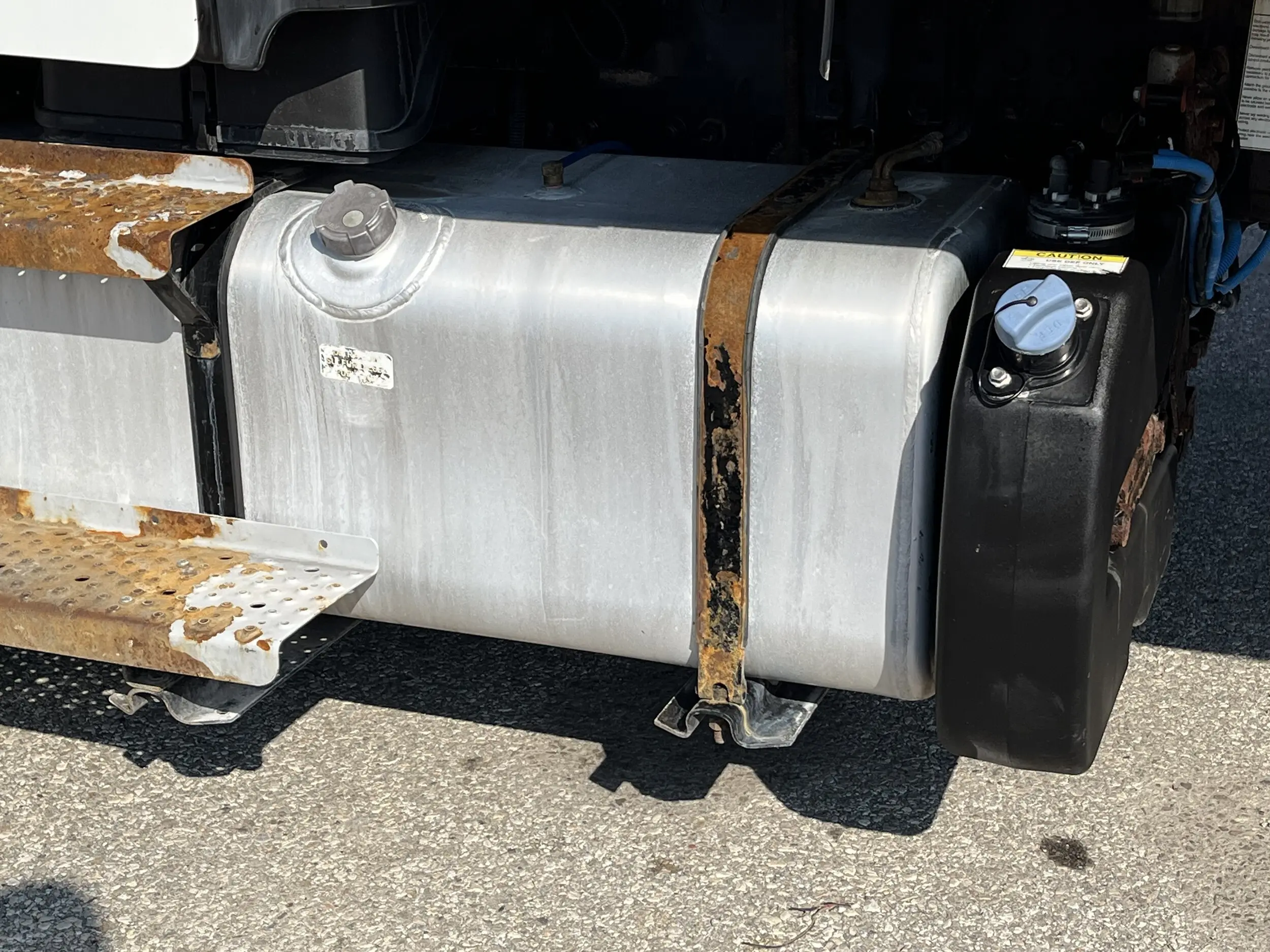 2019 Freightliner M2 106 — photo 12