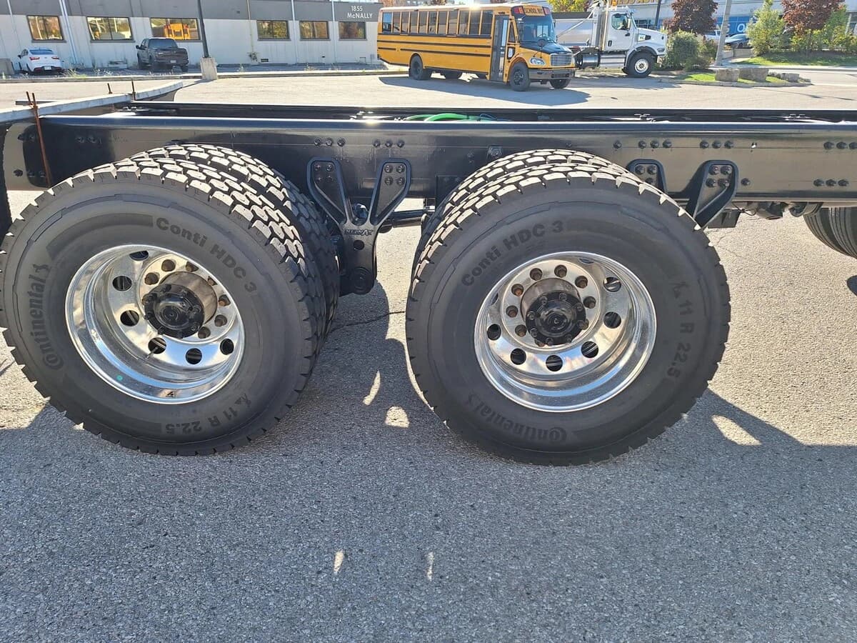 2025 Western Star 49X — photo 5