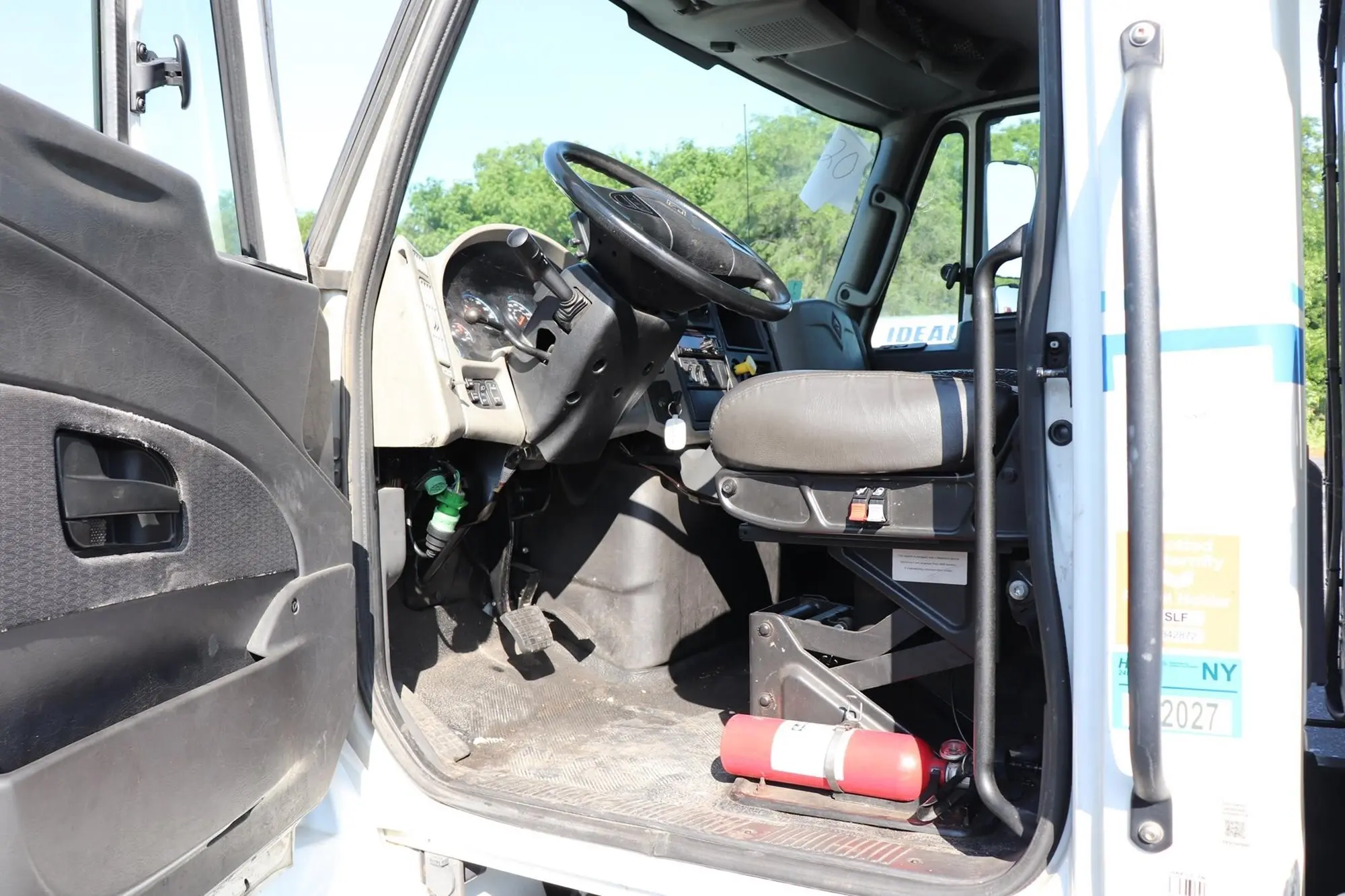 2018 International 4300 — photo 16