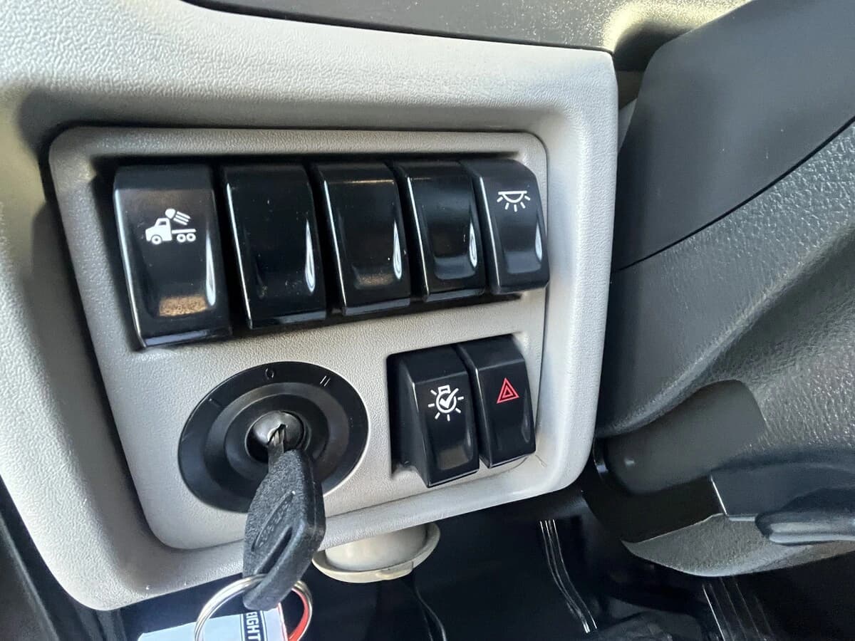 2023 Peterbilt 579 — photo 20