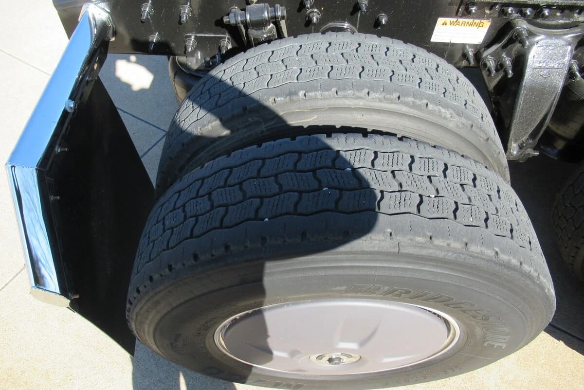 2023 Freightliner Cascadia — photo 14