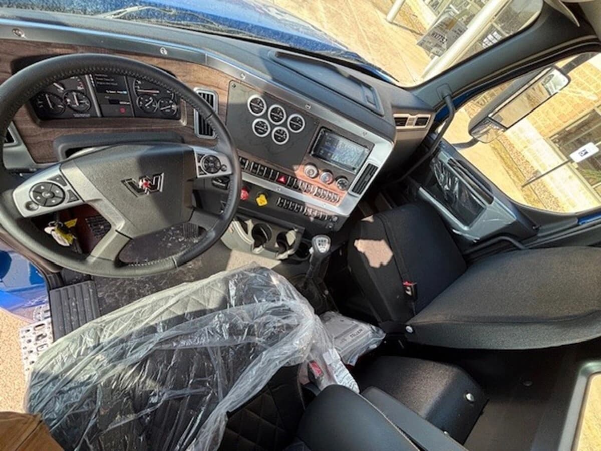 2026 Western Star 49X — photo 14