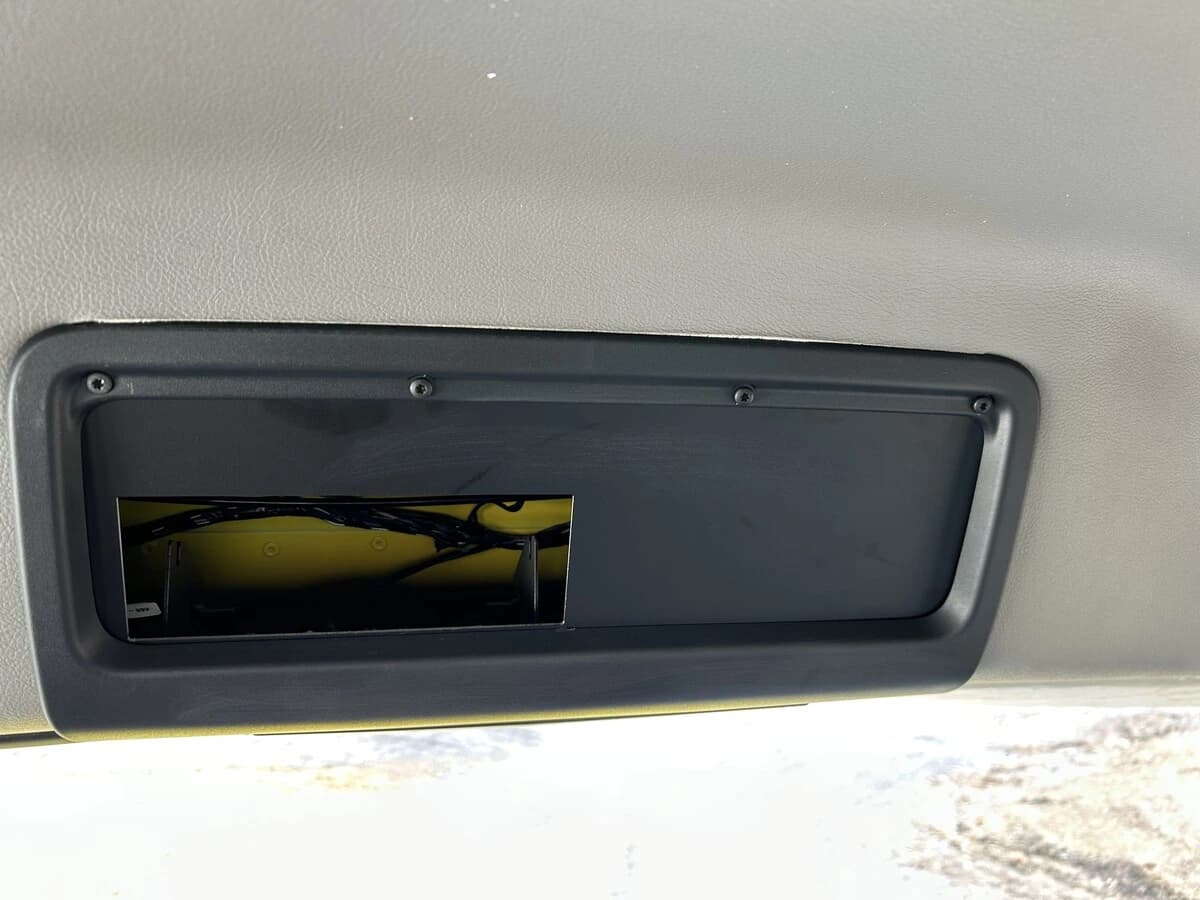 2025 Freightliner M2 106 — photo 14