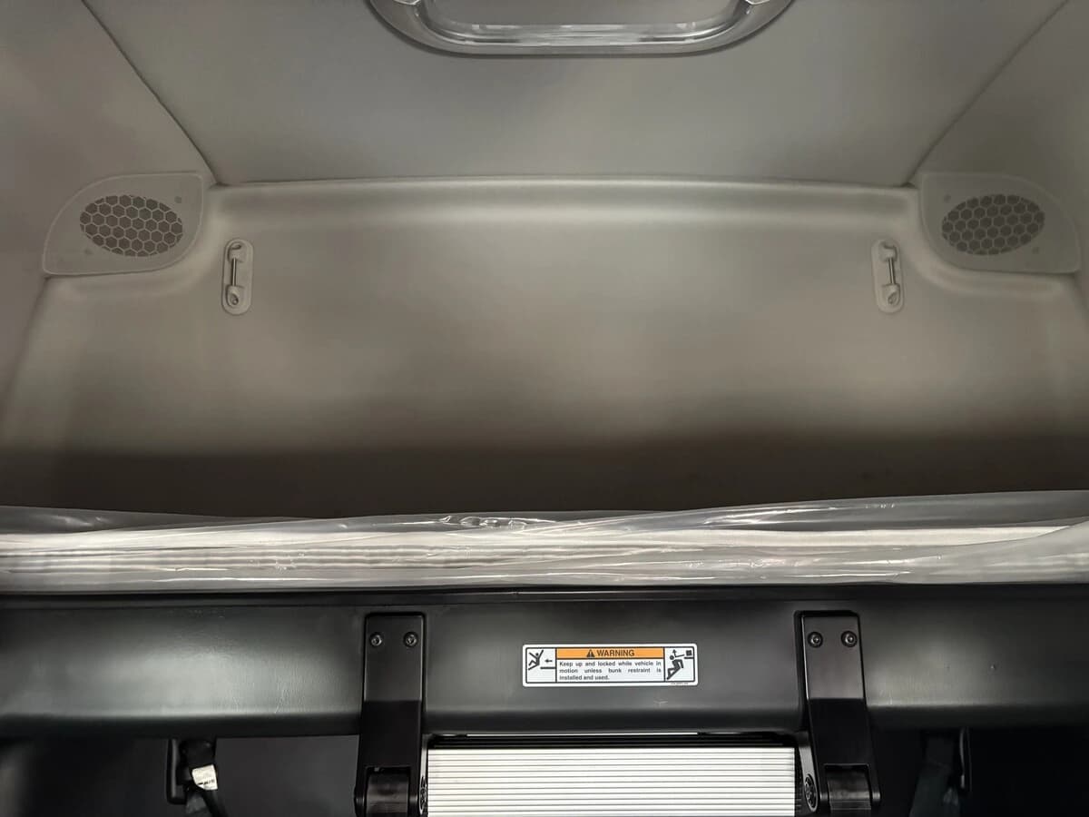 2025 Freightliner Cascadia — photo 16