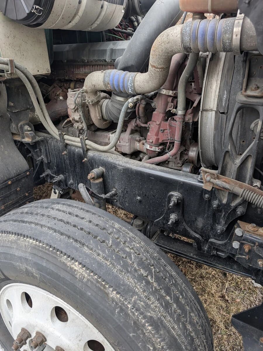 2020 Mack Pinnacle — photo 25