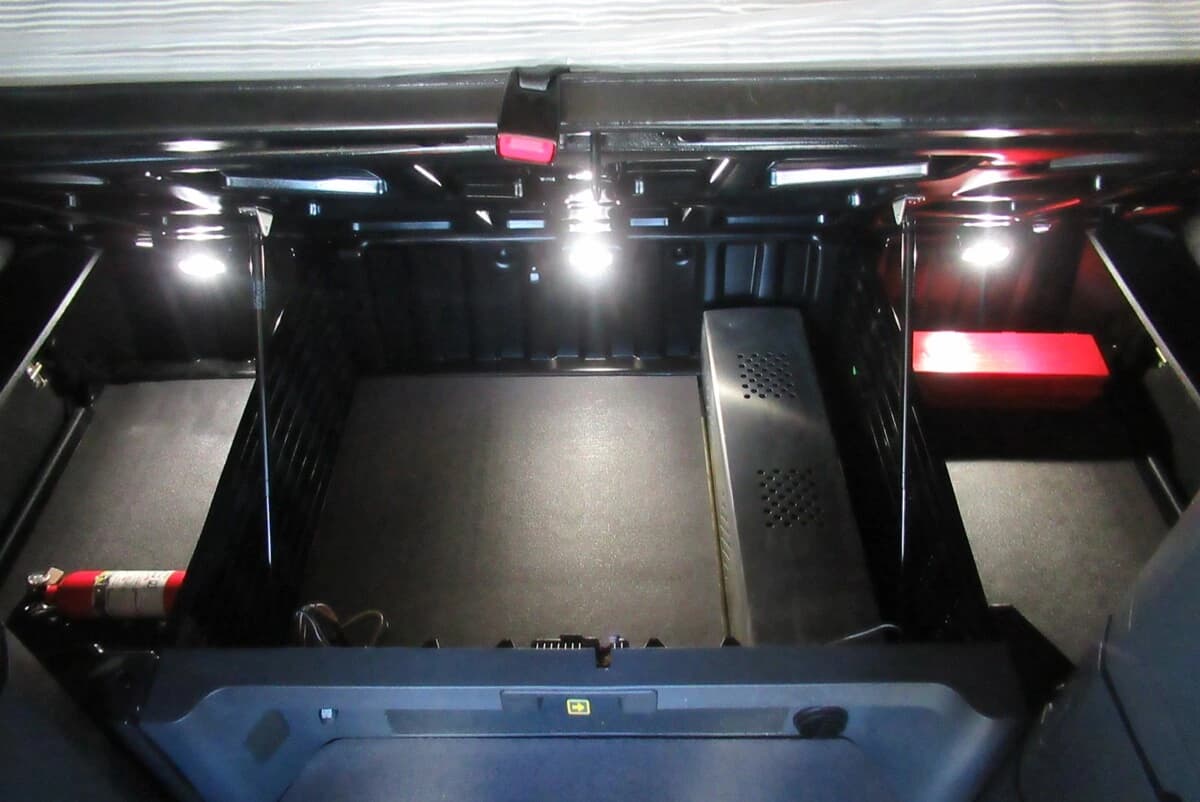 2025 Freightliner Cascadia — photo 28